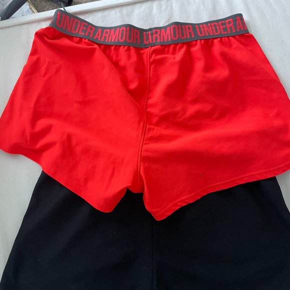 Under Armor Sweat Shorts - Picture 3 of 3